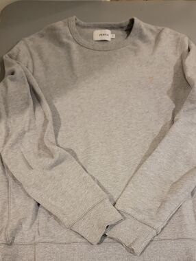 Farah Light Gray Crewneck Sweatshirt NWOT